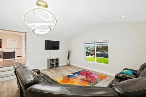 117 NE 95th Street Miami Shores FL 33138