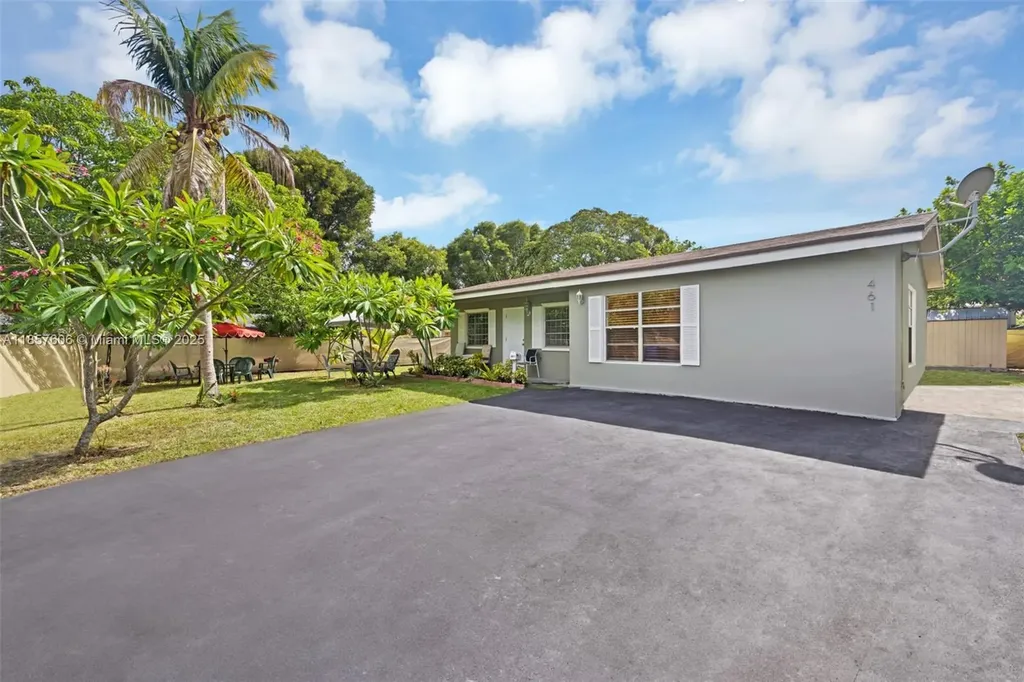 461 NW 17th Place Fort Lauderdale FL 33311