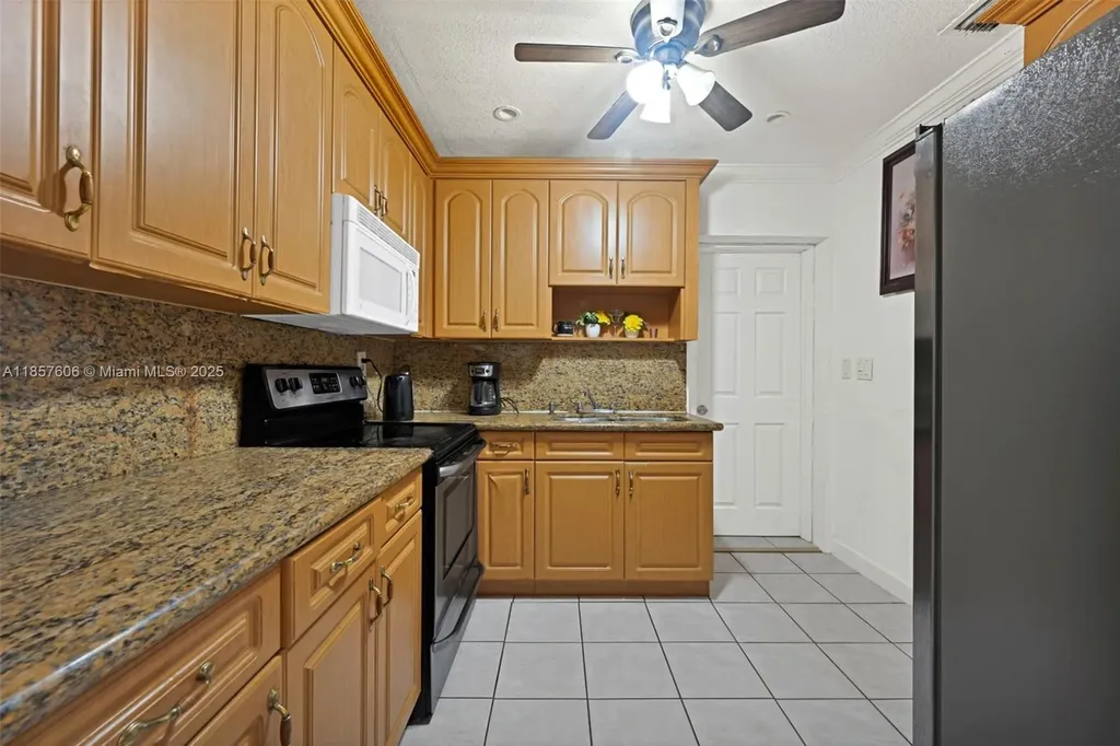 461 NW 17th Place Fort Lauderdale FL 33311