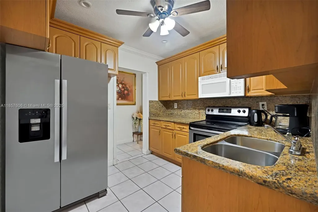 461 NW 17th Place Fort Lauderdale FL 33311