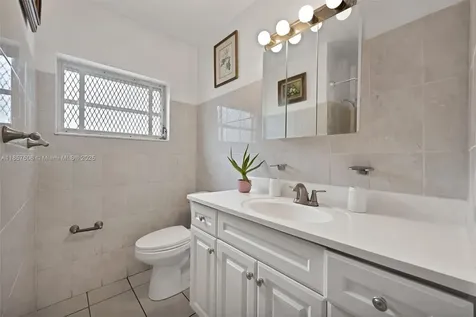 461 NW 17th Place Fort Lauderdale FL 33311