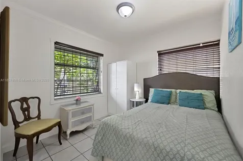 461 NW 17th Place Fort Lauderdale FL 33311