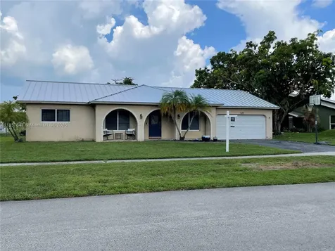 5217 SW 87th Avenue Cooper City FL 33328