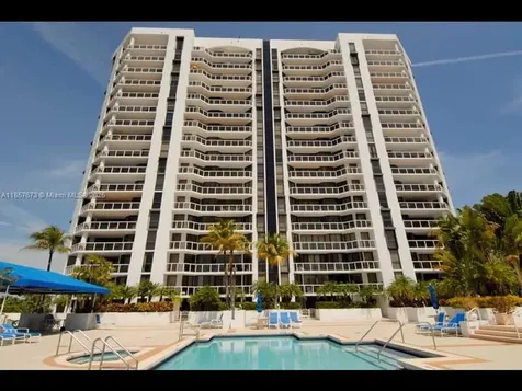 3600 Yacht Club Drive Aventura FL 33180