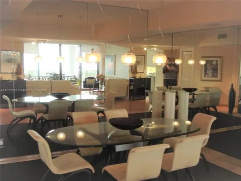 3600 Yacht Club Drive Aventura FL 33180