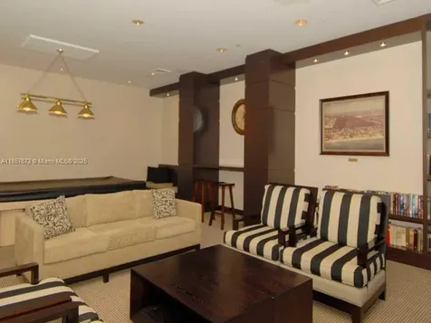 3600 Yacht Club Drive Aventura FL 33180