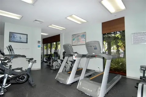 3600 Yacht Club Drive Aventura FL 33180