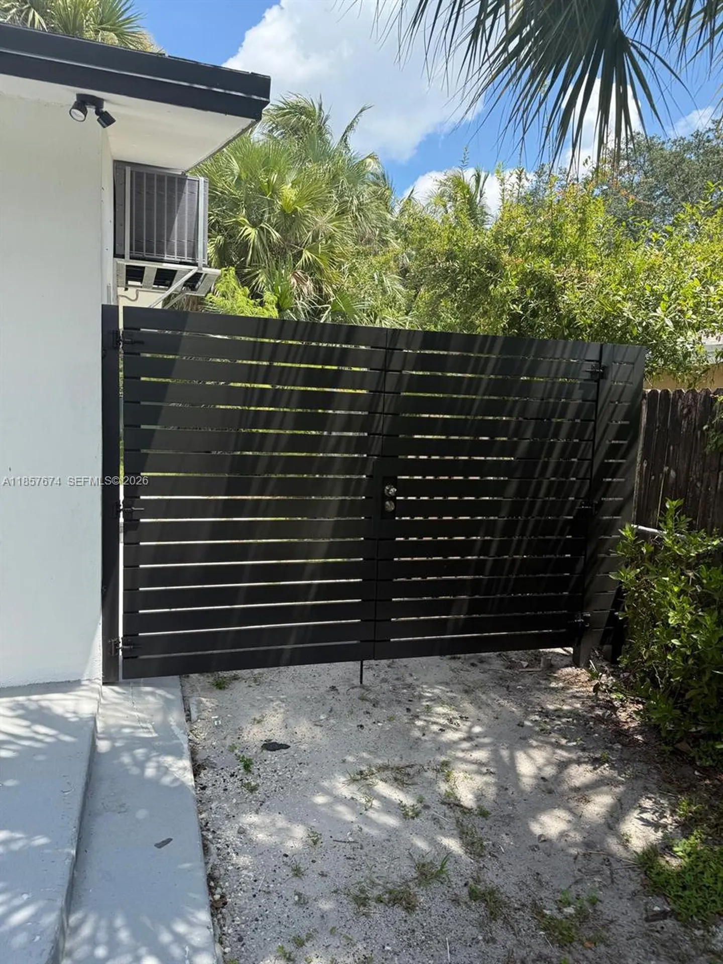2929 SW 19th Street Fort Lauderdale FL 33312