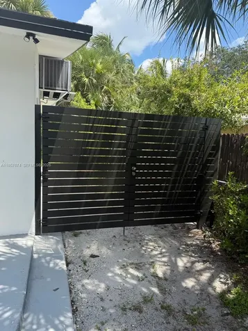 2929 SW 19th Street Fort Lauderdale FL 33312