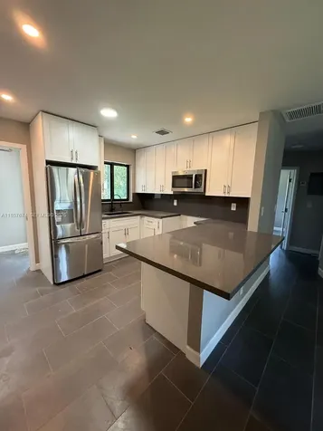 2929 SW 19th Street Fort Lauderdale FL 33312
