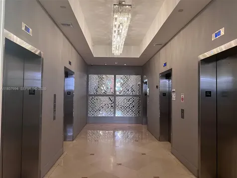 100 Lincoln Road Miami Beach FL 33139