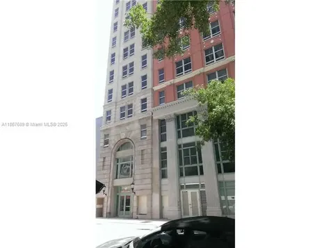 111 E Flagler Street Miami FL 33131