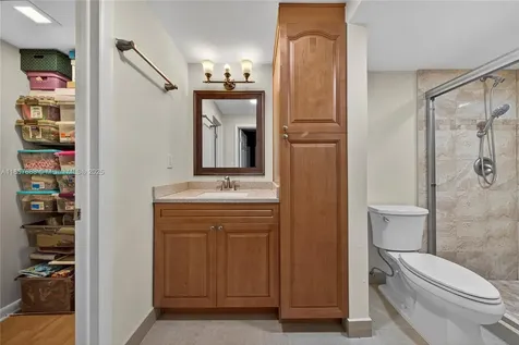 7877 SW 105th Place Miami FL 33173