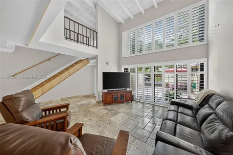 7877 SW 105th Place Miami FL 33173