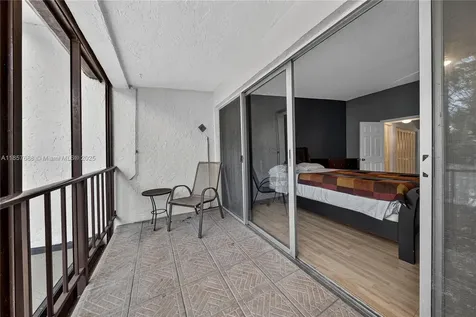 7877 SW 105th Place Miami FL 33173