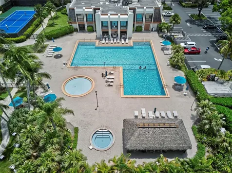 7877 SW 105th Place Miami FL 33173
