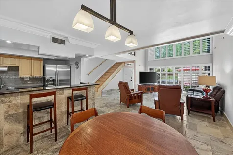 7877 SW 105th Place Miami FL 33173