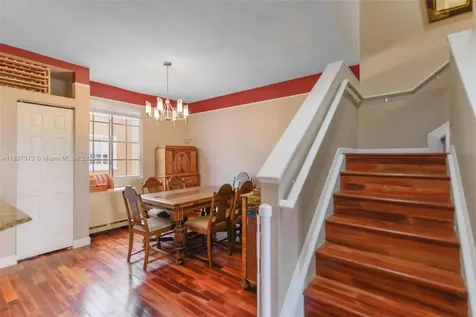 2811 NE 185th Street Aventura FL 33180
