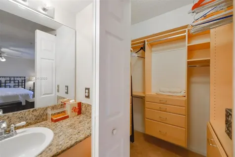 2811 NE 185th Street Aventura FL 33180