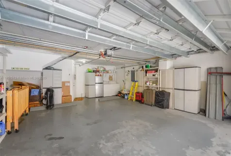 2811 NE 185th Street Aventura FL 33180