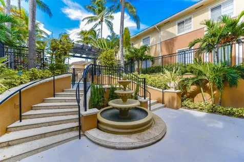 2811 NE 185th Street Aventura FL 33180