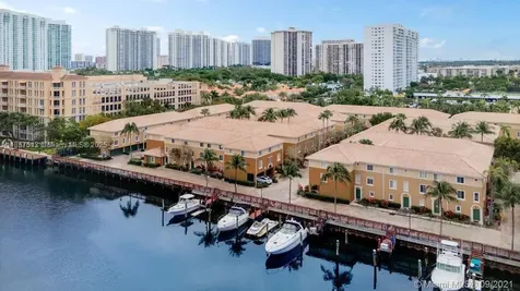 2811 NE 185th Street Aventura FL 33180