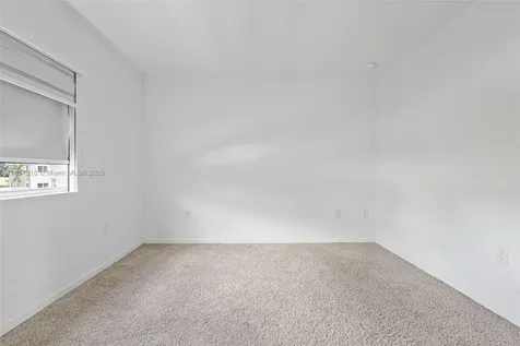2431 SE 10th Court Homestead FL 33035