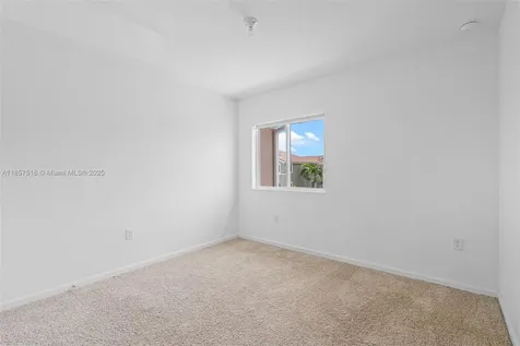 2431 SE 10th Court Homestead FL 33035
