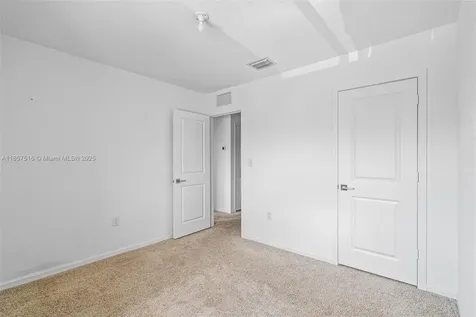 2431 SE 10th Court Homestead FL 33035