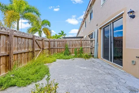 2431 SE 10th Court Homestead FL 33035