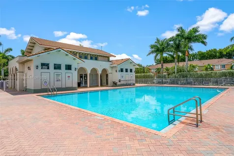 2431 SE 10th Court Homestead FL 33035