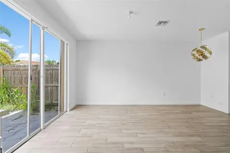 2431 SE 10th Court Homestead FL 33035