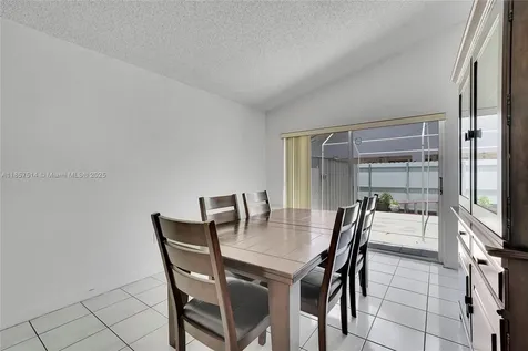 15985 SW 82nd Street Miami FL 33193