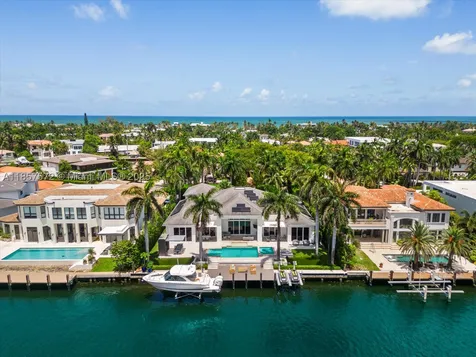 224 S Island Golden Beach FL 33160