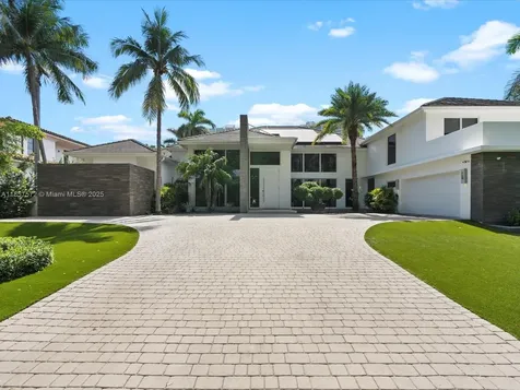 224 S Island Golden Beach FL 33160