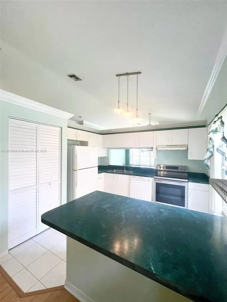 11103 NW 46 Drive Coral Springs FL 33076