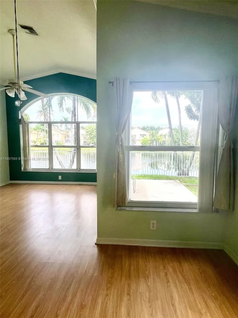 11103 NW 46 Drive Coral Springs FL 33076