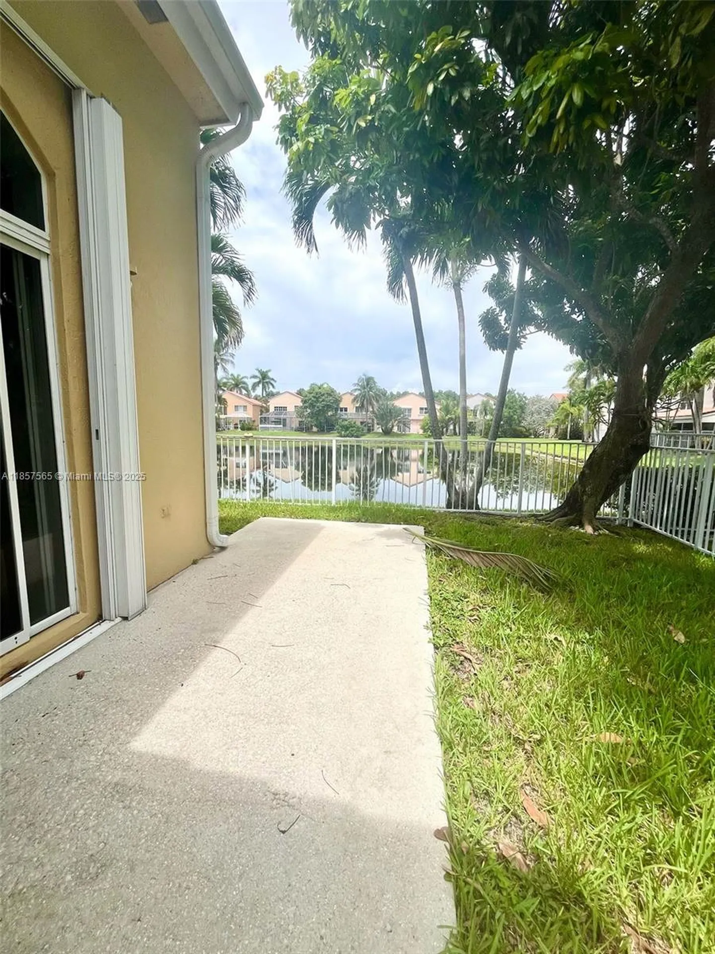 11103 NW 46 Drive Coral Springs FL 33076