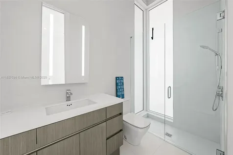 2815 NE 26th Place Fort Lauderdale FL 33306