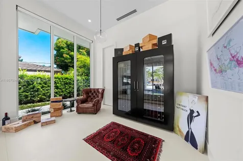 2815 NE 26th Place Fort Lauderdale FL 33306