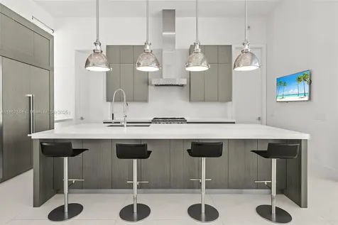 2815 NE 26th Place Fort Lauderdale FL 33306