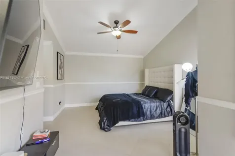 11300 SW 4th Street Pembroke Pines FL 33025