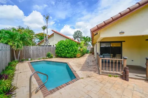 11300 SW 4th Street Pembroke Pines FL 33025
