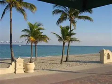 3600 Yacht Club Drive Aventura FL 33180