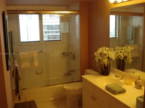 3600 Yacht Club Drive Aventura FL 33180