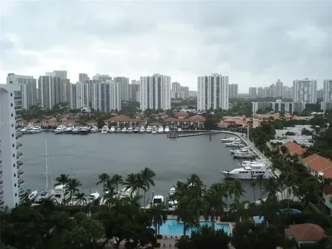 3600 Yacht Club Drive Aventura FL 33180