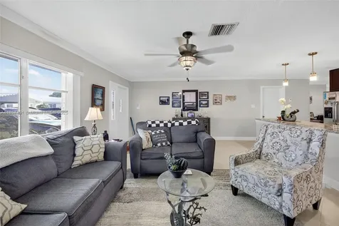 8101 NW 59th Place Tamarac FL 33321