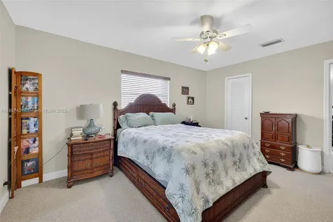 8101 NW 59th Place Tamarac FL 33321