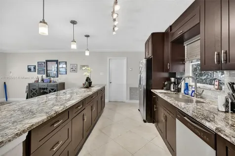 8101 NW 59th Place Tamarac FL 33321