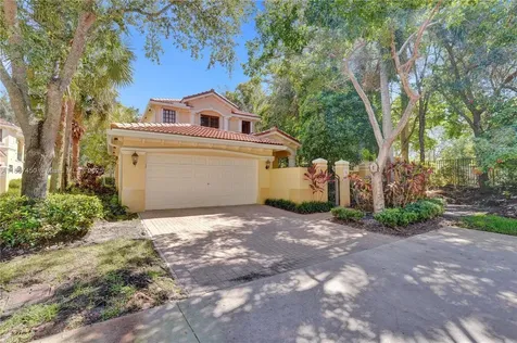 1577 Passion Vine Circle Weston FL 33326